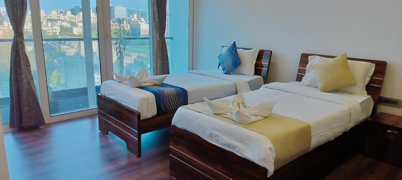Guest House Service Apartments Pune Exteriör bild